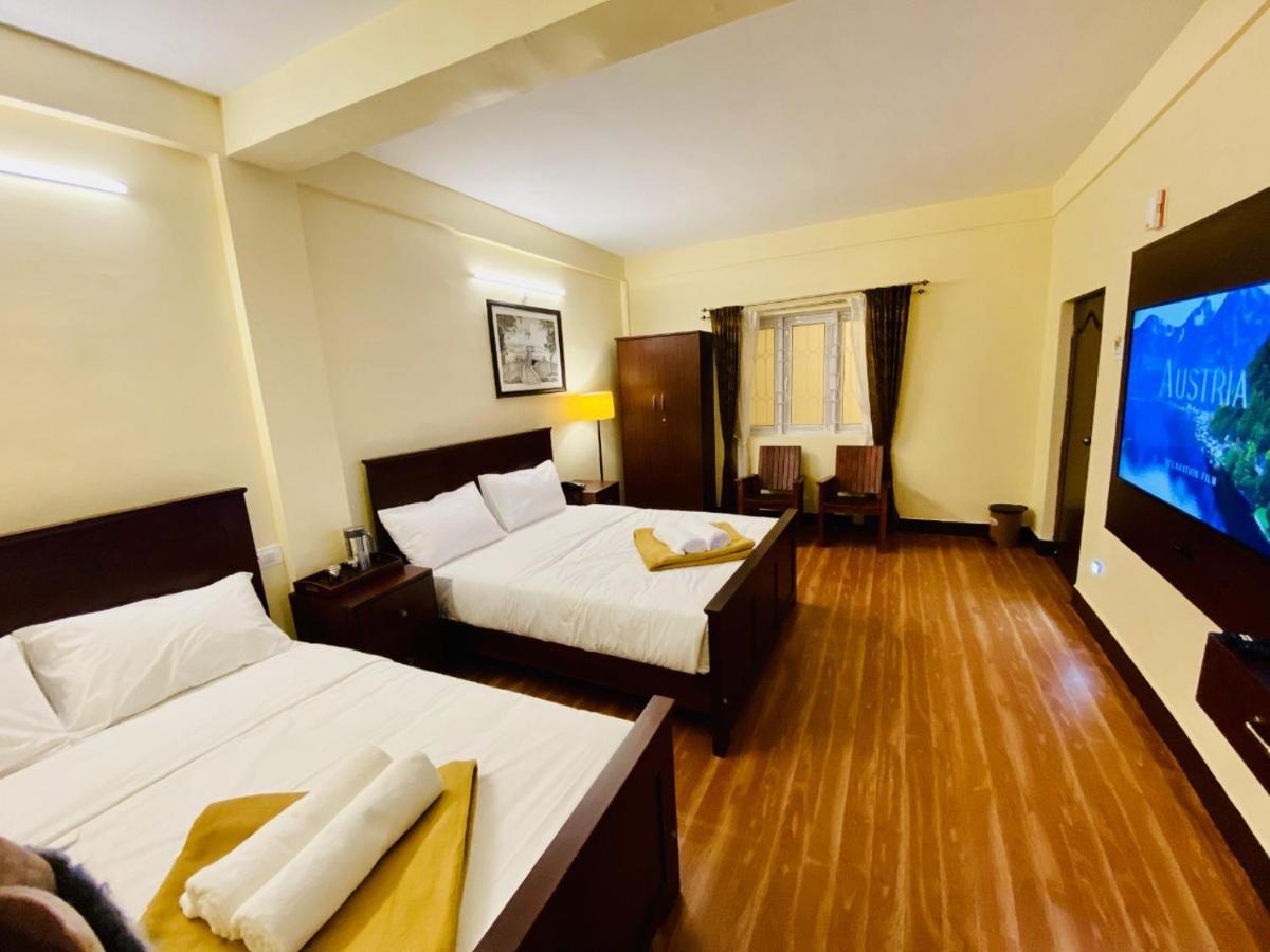 Aakash Rooms And Cottages, Ооти Екстериор снимка