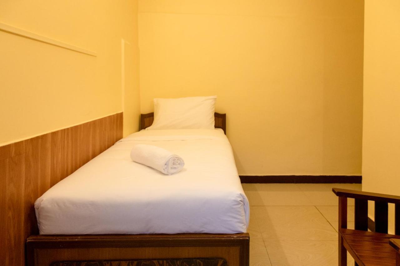 Aakash Rooms And Cottages, Ооти Екстериор снимка