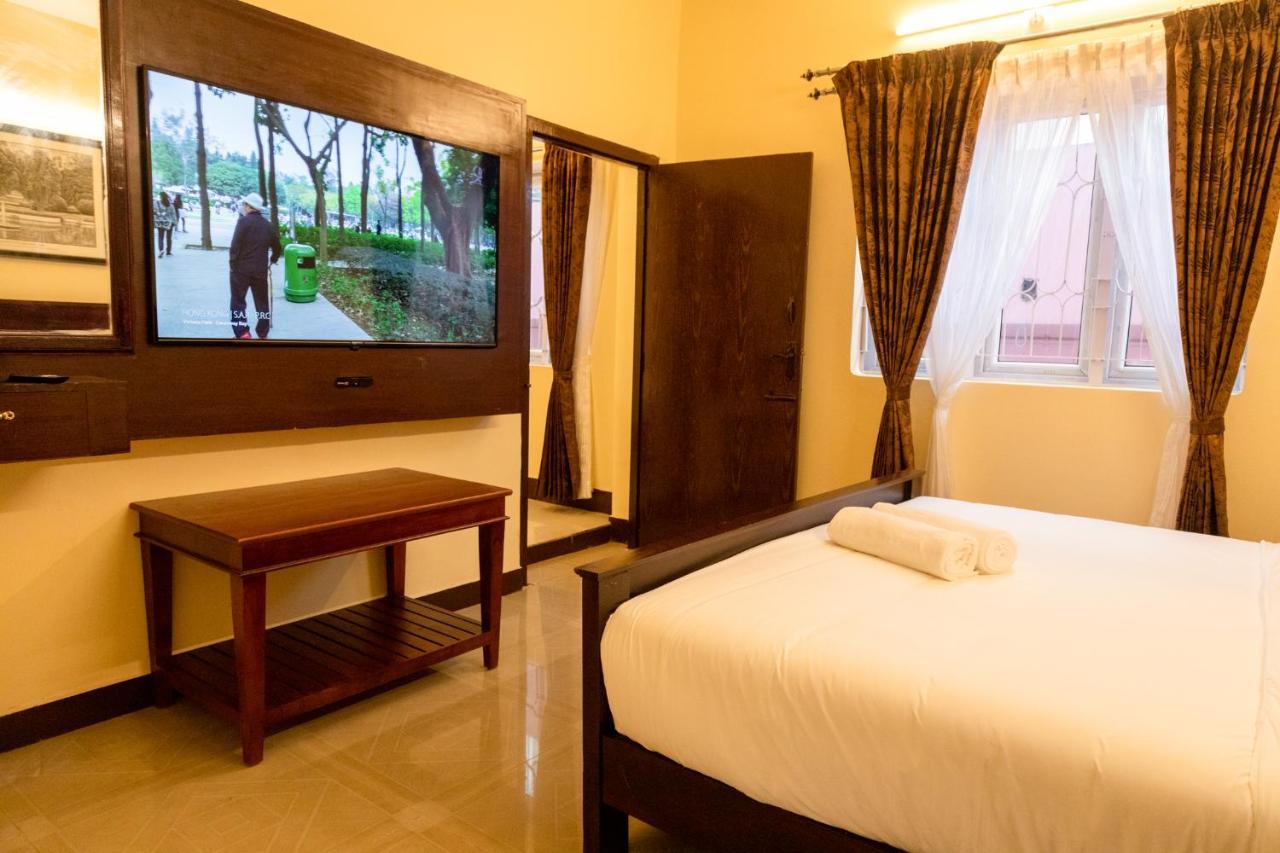 Aakash Rooms And Cottages, Ооти Екстериор снимка
