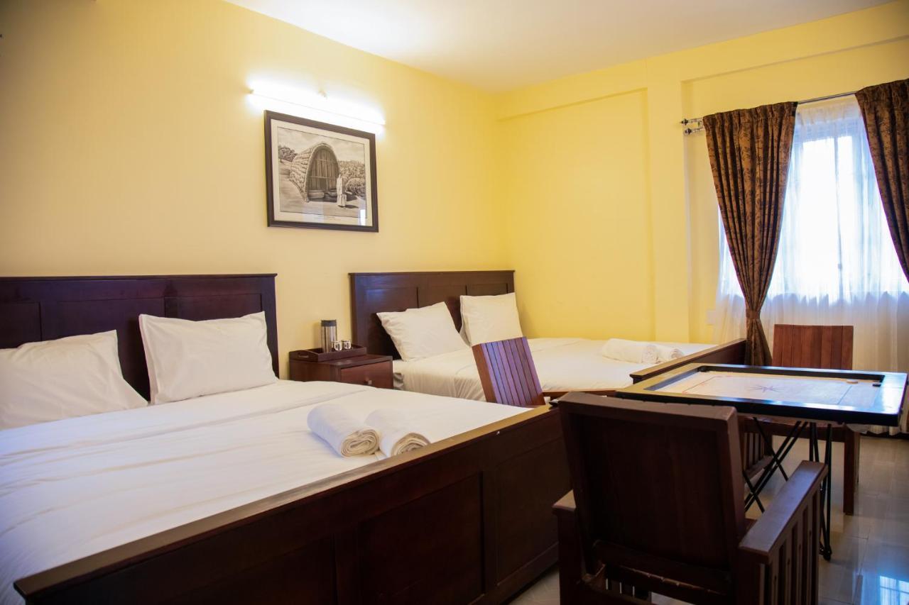 Aakash Rooms And Cottages, Ооти Екстериор снимка
