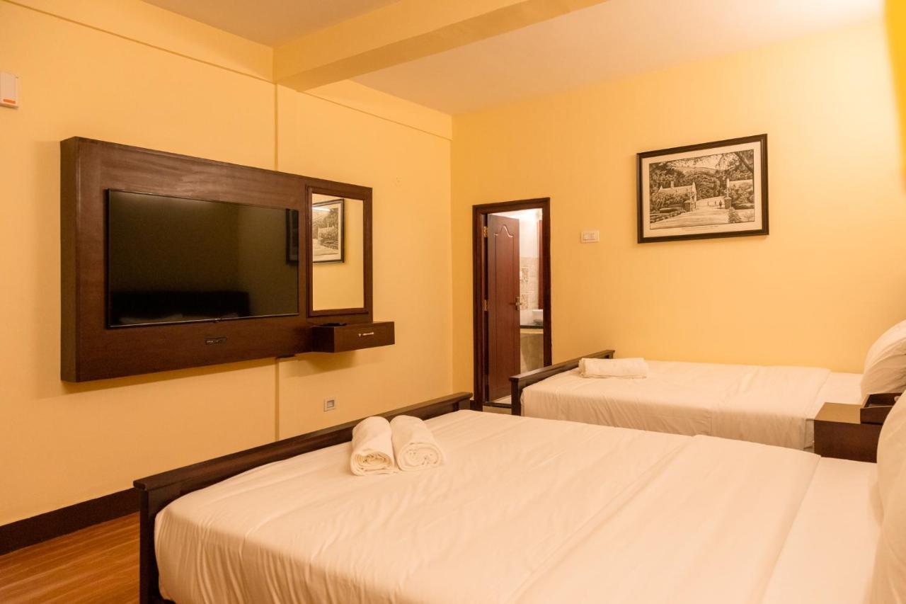 Aakash Rooms And Cottages, Ооти Екстериор снимка
