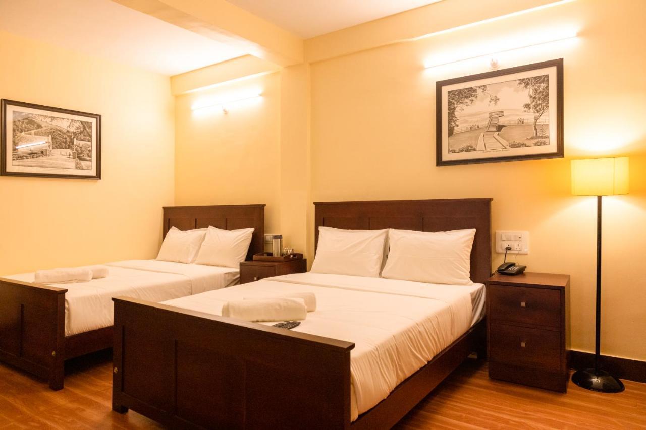 Aakash Rooms And Cottages, Ооти Екстериор снимка
