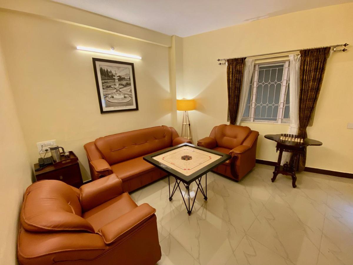 Aakash Rooms And Cottages, Ооти Екстериор снимка