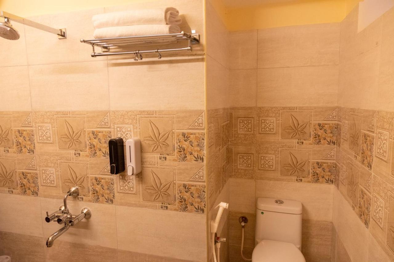 Aakash Rooms And Cottages, Ооти Екстериор снимка